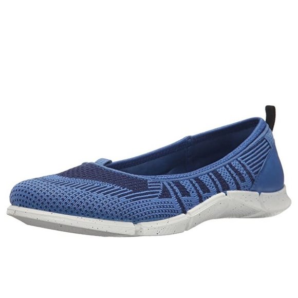 ECCO Women's Intrinsic Karma Flat - Picture 1 of 3